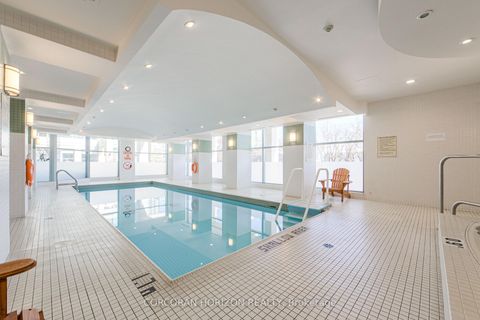 Photo 26 at 2009 - 228 Queens Quay W, Waterfront Communities C1, Toronto