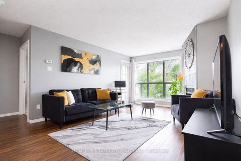 Photo 4 at 316 - 120 Bell Farm Road, Alliance, Barrie