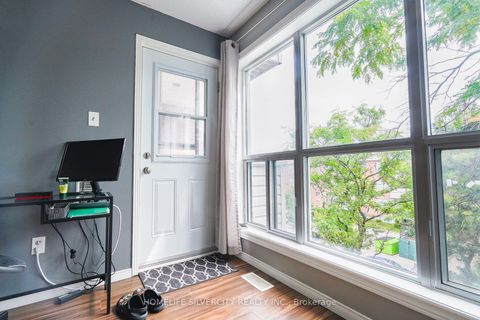 Photo 5 at 316 - 120 Bell Farm Road, Alliance, Barrie