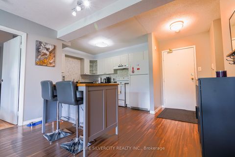 Photo 9 at 316 - 120 Bell Farm Road, Alliance, Barrie