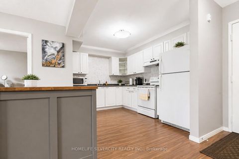 Photo 10 at 316 - 120 Bell Farm Road, Alliance, Barrie
