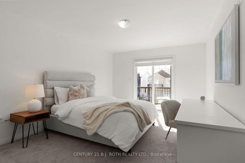 Photo 20 at 33 Brown Bear Street, Rural Barrie Southwest, Barrie