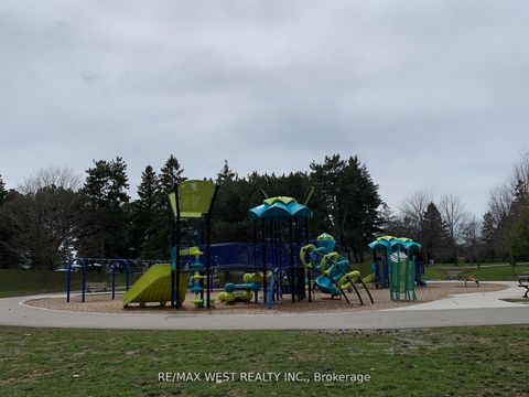 Photo 26 at 14 - 3100 Kingston Road, Cliffcrest, Toronto