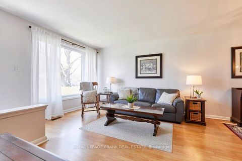 Photo 9 at 319 Dovedale Drive, Downtown Whitby, Whitby