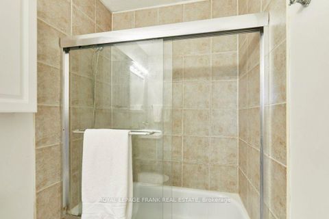 Photo 20 at 319 Dovedale Drive, Downtown Whitby, Whitby