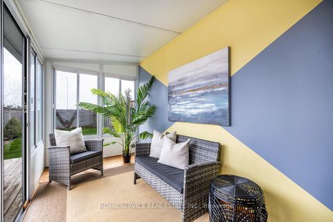 Photo 11 at 169 Scottsdale Drive, Bowmanville, Clarington