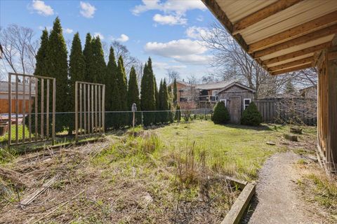 Photo 4 at 331 Hollywood Drive, Keswick South, Georgina