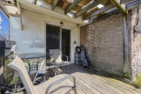 Photo 5 at 331 Hollywood Drive, Keswick South, Georgina