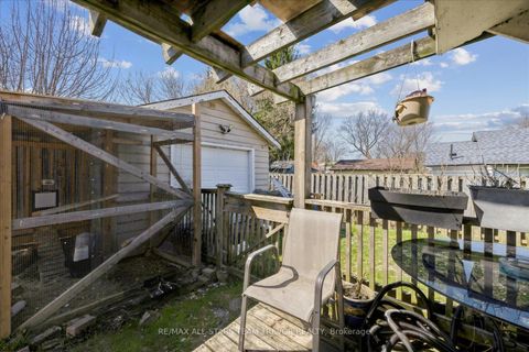 Photo 6 at 331 Hollywood Drive, Keswick South, Georgina