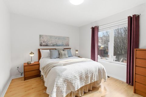 Photo 16 at 1154 Meath Drive, Pinecrest, Oshawa