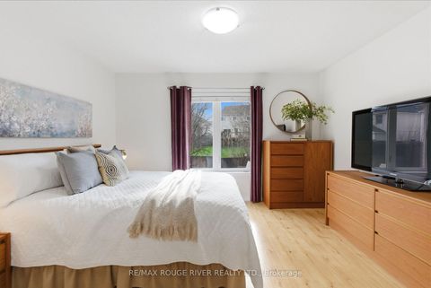 Photo 17 at 1154 Meath Drive, Pinecrest, Oshawa