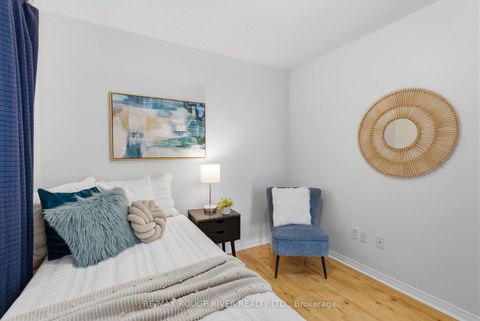 Photo 23 at 1154 Meath Drive, Pinecrest, Oshawa