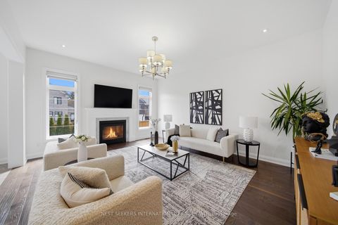 Photo 19 at 19 Painted Pony Trail, Kleinburg, Vaughan