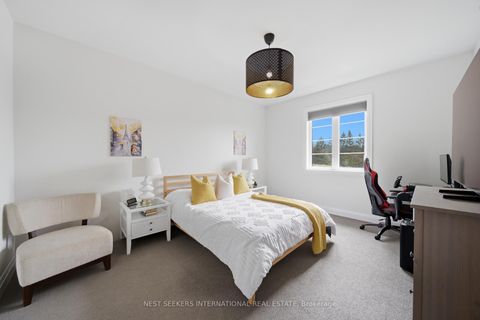 Photo 30 at 19 Painted Pony Trail, Kleinburg, Vaughan