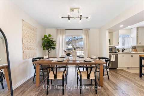 Photo 9 at 154 Beach Road, Keswick North, Georgina