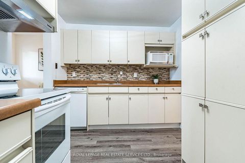 Photo 6 at 1107 Royal York Road, Kingsway South, Toronto