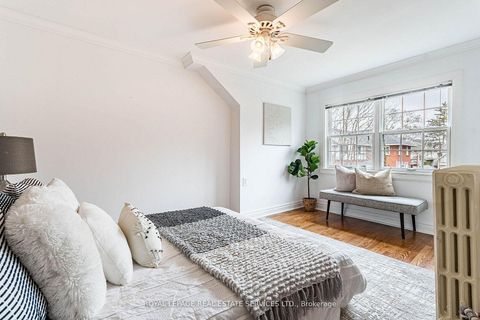 Photo 13 at 1107 Royal York Road, Kingsway South, Toronto