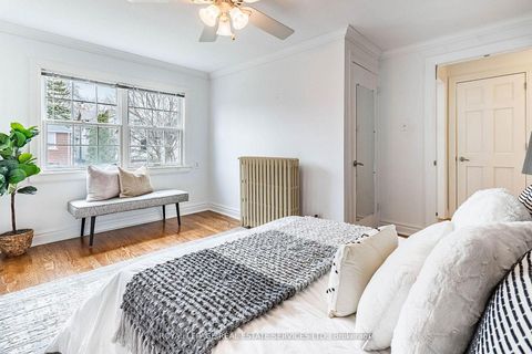 Photo 14 at 1107 Royal York Road, Kingsway South, Toronto