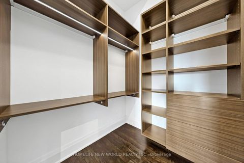 Photo 14 at 220 Roe Avenue, Nortown, Toronto