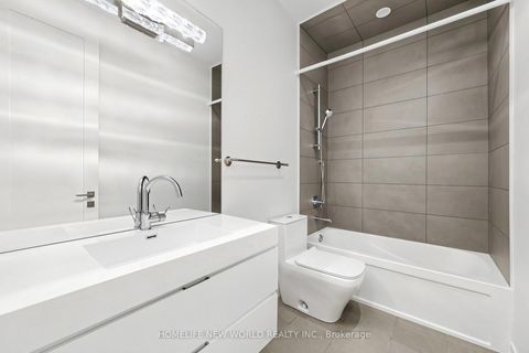 Photo 28 at 220 Roe Avenue, Nortown, Toronto
