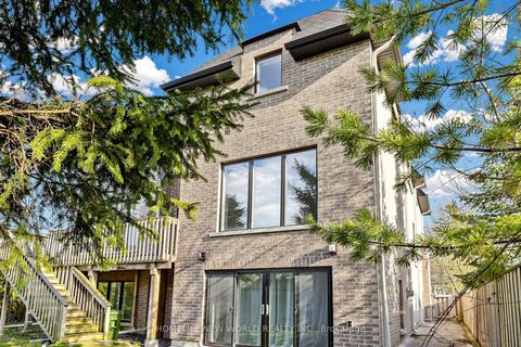 Photo 30 at 220 Roe Avenue, Nortown, Toronto