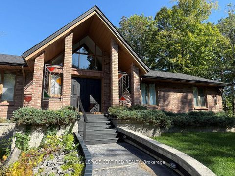 Photo 3 at 103 Sibbald Crescent, Sutton & Jackson's Point, Georgina