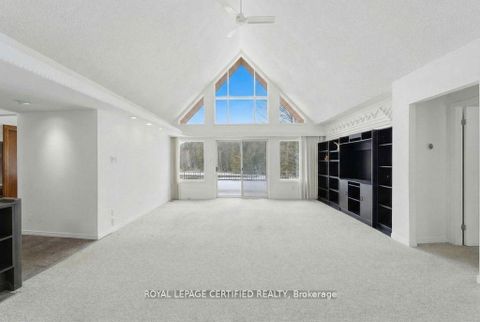 Photo 14 at 103 Sibbald Crescent, Sutton & Jackson's Point, Georgina