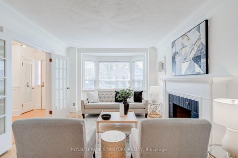 Photo 2 at 138 Melrose Avenue, Lawrence Park North, Toronto