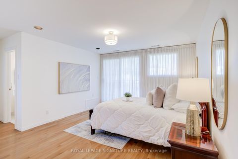 Photo 13 at 138 Melrose Avenue, Lawrence Park North, Toronto