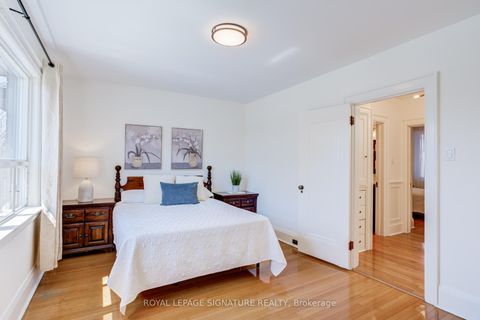 Photo 17 at 138 Melrose Avenue, Lawrence Park North, Toronto