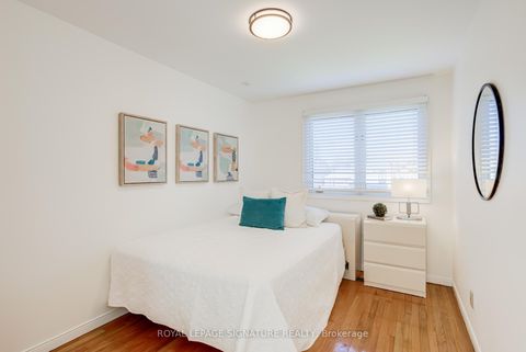 Photo 23 at 138 Melrose Avenue, Lawrence Park North, Toronto