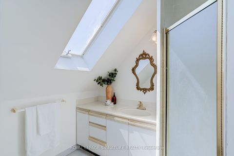 Photo 24 at 138 Melrose Avenue, Lawrence Park North, Toronto