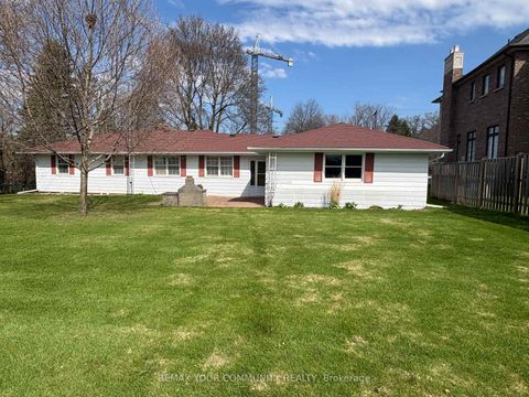 Photo 1 at 29 Patricia Drive, King City, King