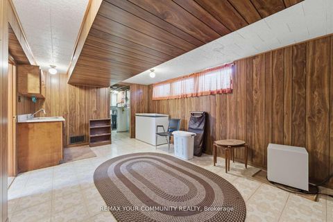 Photo 24 at 29 Patricia Drive, King City, King