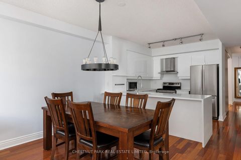 Photo 11 at 516E - 500 Queens Quay W, Waterfront Communities C1, Toronto