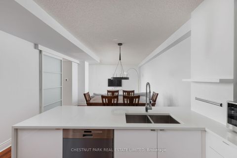 Photo 17 at 516E - 500 Queens Quay W, Waterfront Communities C1, Toronto