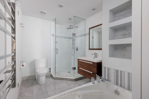 Photo 26 at 516E - 500 Queens Quay W, Waterfront Communities C1, Toronto