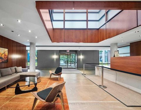 Photo 38 at 516E - 500 Queens Quay W, Waterfront Communities C1, Toronto