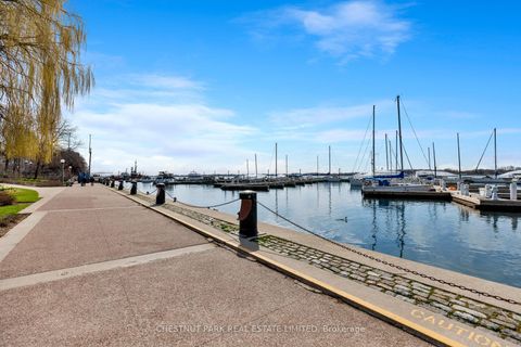 Photo 43 at 516E - 500 Queens Quay W, Waterfront Communities C1, Toronto