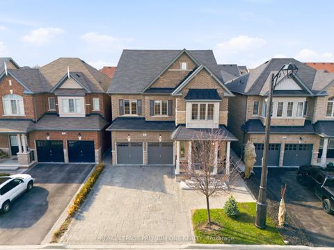 Photo 2 at 91 Card Lumber Crescent, Kleinburg, Vaughan