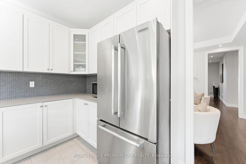 Photo 18 at 91 Card Lumber Crescent, Kleinburg, Vaughan