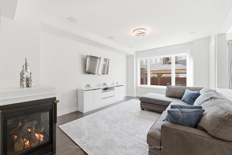 Photo 19 at 91 Card Lumber Crescent, Kleinburg, Vaughan