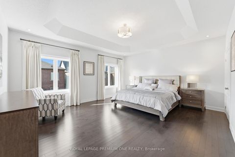 Photo 23 at 91 Card Lumber Crescent, Kleinburg, Vaughan