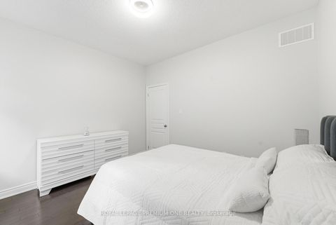 Photo 28 at 91 Card Lumber Crescent, Kleinburg, Vaughan