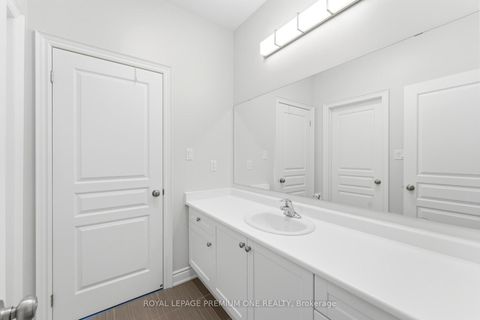 Photo 30 at 91 Card Lumber Crescent, Kleinburg, Vaughan