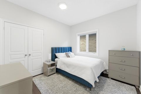 Photo 31 at 91 Card Lumber Crescent, Kleinburg, Vaughan