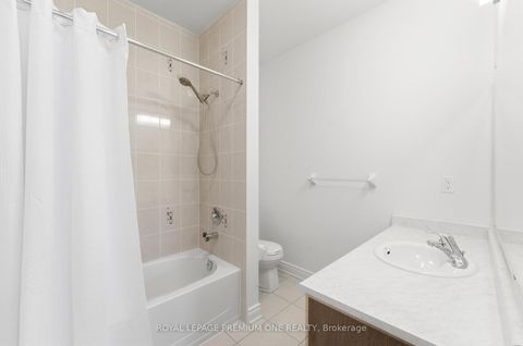 Photo 33 at 91 Card Lumber Crescent, Kleinburg, Vaughan