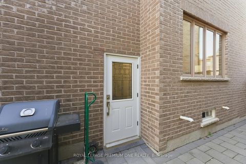 Photo 41 at 91 Card Lumber Crescent, Kleinburg, Vaughan