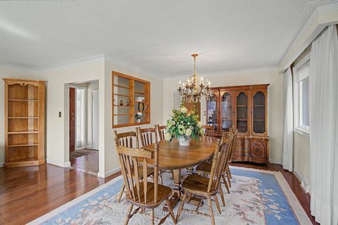 Photo 12 at 76 Tavistock Road, CFB, Toronto