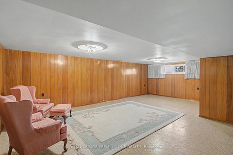 Photo 24 at 76 Tavistock Road, CFB, Toronto